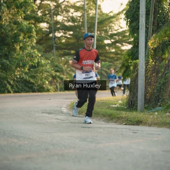 Runner Photo 3456393