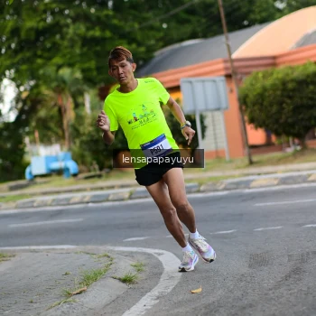 Runner Photo 3456419