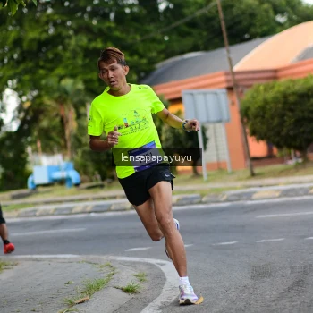 Runner Photo 3456443