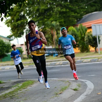 Runner Photo 3456477