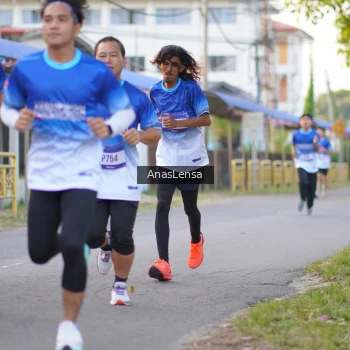 Runner Photo 3456492