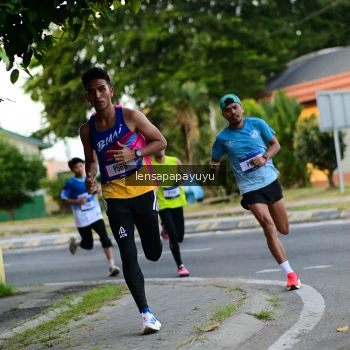 Runner Photo 3456516