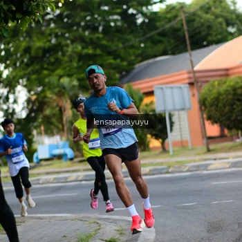 Runner Photo 3456522