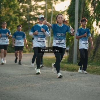 Runner Photo 3456544