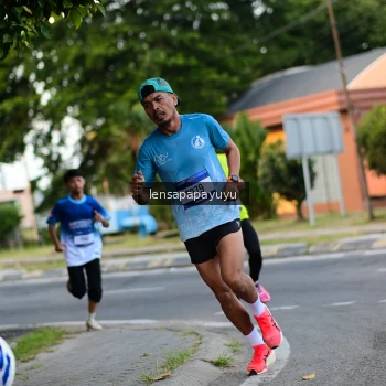 Runner Photo 3456549