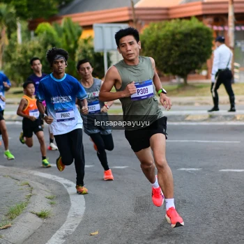 Runner Photo 3456646