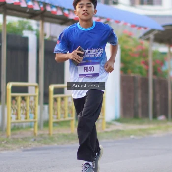 Runner Photo 3456658