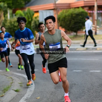 Runner Photo 3456665