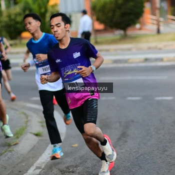 Runner Photo 3456668