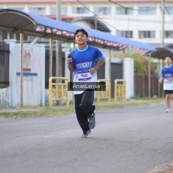 Runner Photo 3456671