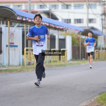 Runner Photo 3456672