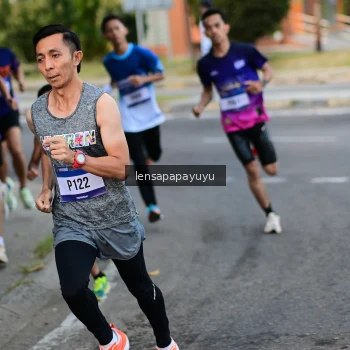 Runner Photo 3456673