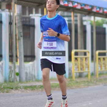 Runner Photo 3456699