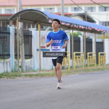 Runner Photo 3456701