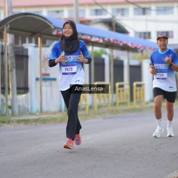 Runner Photo 3456743