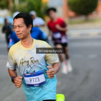 Runner Photo 3456751