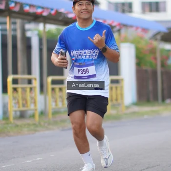 Runner Photo 3456755
