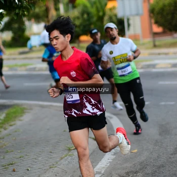 Runner Photo 3456772