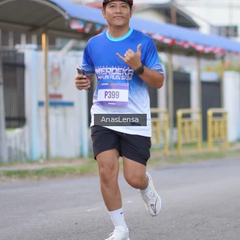Runner Photo 3456794