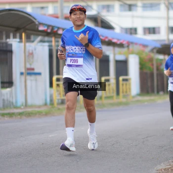 Runner Photo 3456812