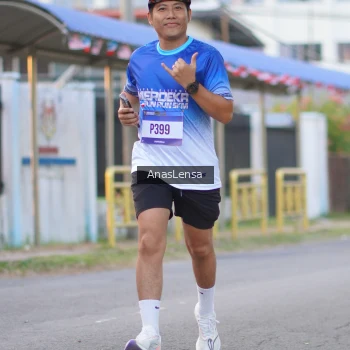 Runner Photo 3456814