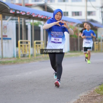 Runner Photo 3456846