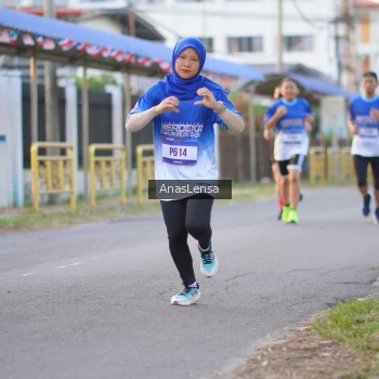 Runner Photo 3456872