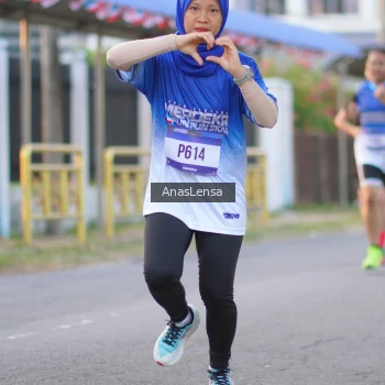Runner Photo 3456876