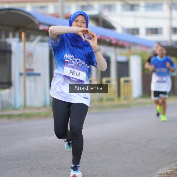 Runner Photo 3456877