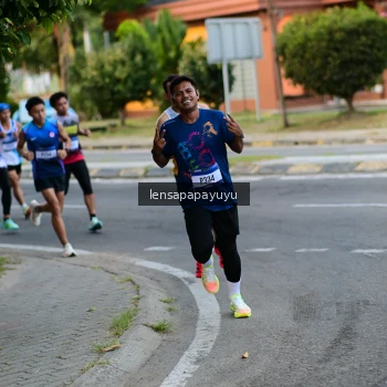 Runner Photo 3456895