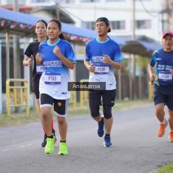 Runner Photo 3456912