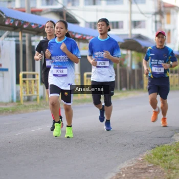Runner Photo 3456914
