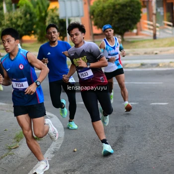Runner Photo 3456946