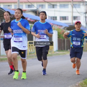 Runner Photo 3456963