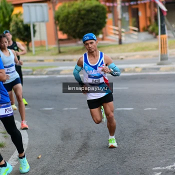 Runner Photo 3456972