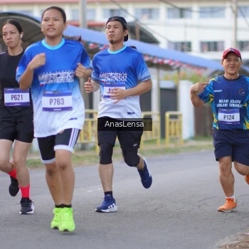 Runner Photo 3456980