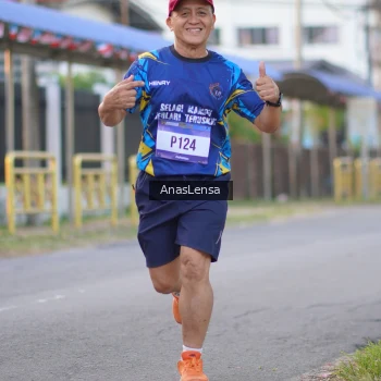 Runner Photo 3457004