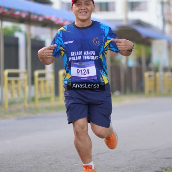 Runner Photo 3457006