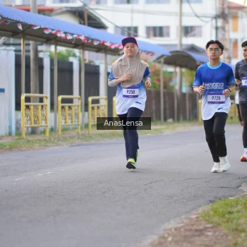 Runner Photo 3457054