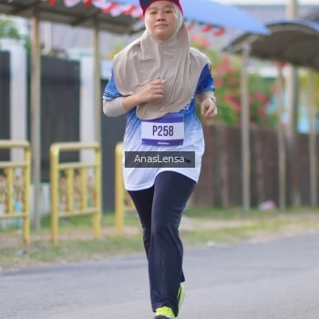 Runner Photo 3457055