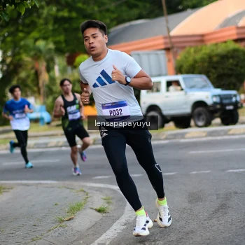 Runner Photo 3457074