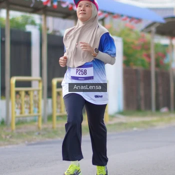 Runner Photo 3457078
