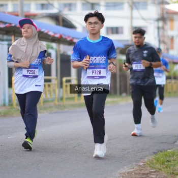 Runner Photo 3457099