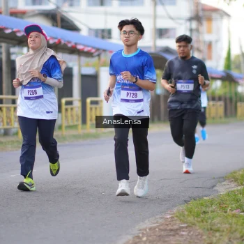 Runner Photo 3457105