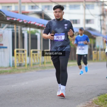Runner Photo 3457128