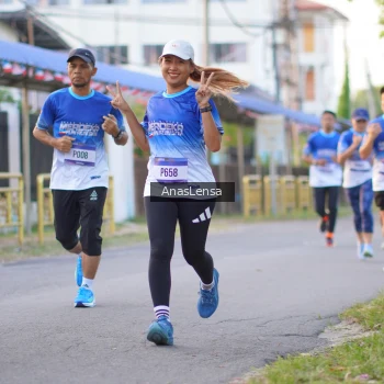 Runner Photo 3457152