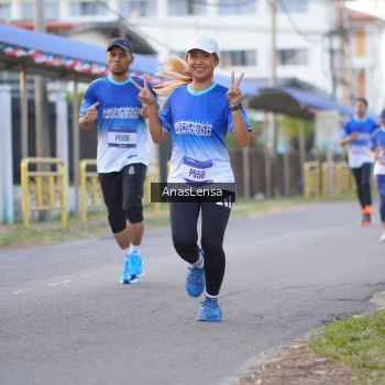 Runner Photo 3457167