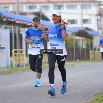 Runner Photo 3457184