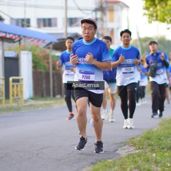 Runner Photo 3457192