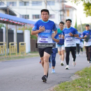Runner Photo 3457206